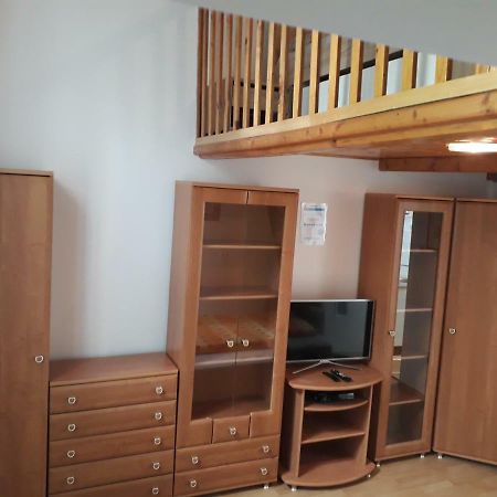 Apartman Pavilon D-Peter Vysoké Tatry Exteriör bild