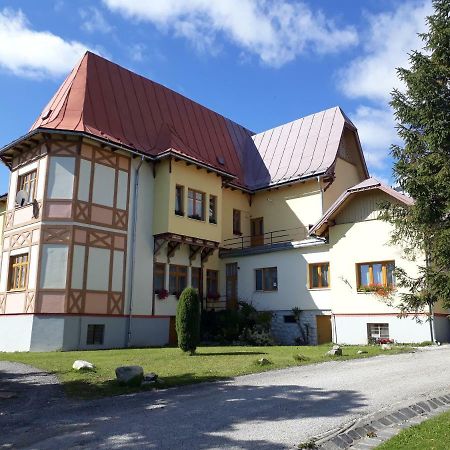 Apartman Pavilon D-Peter Vysoké Tatry Exteriör bild
