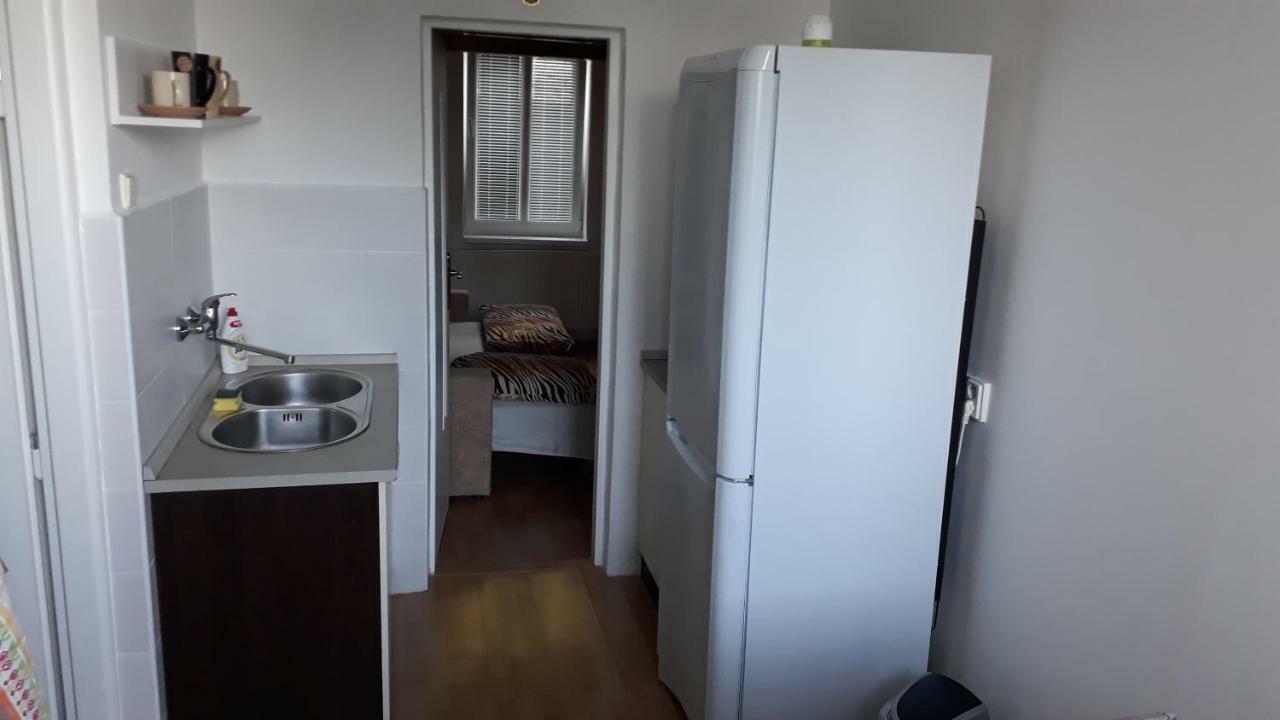 Apartman Pavilon D-Peter Vysoké Tatry Exteriör bild